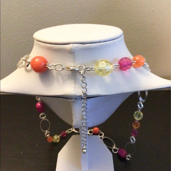 NWOT. Silver Tone Chain & Fuchsia, Orange, Yellow Mix Beads Necklace. - Picture 8 of 8